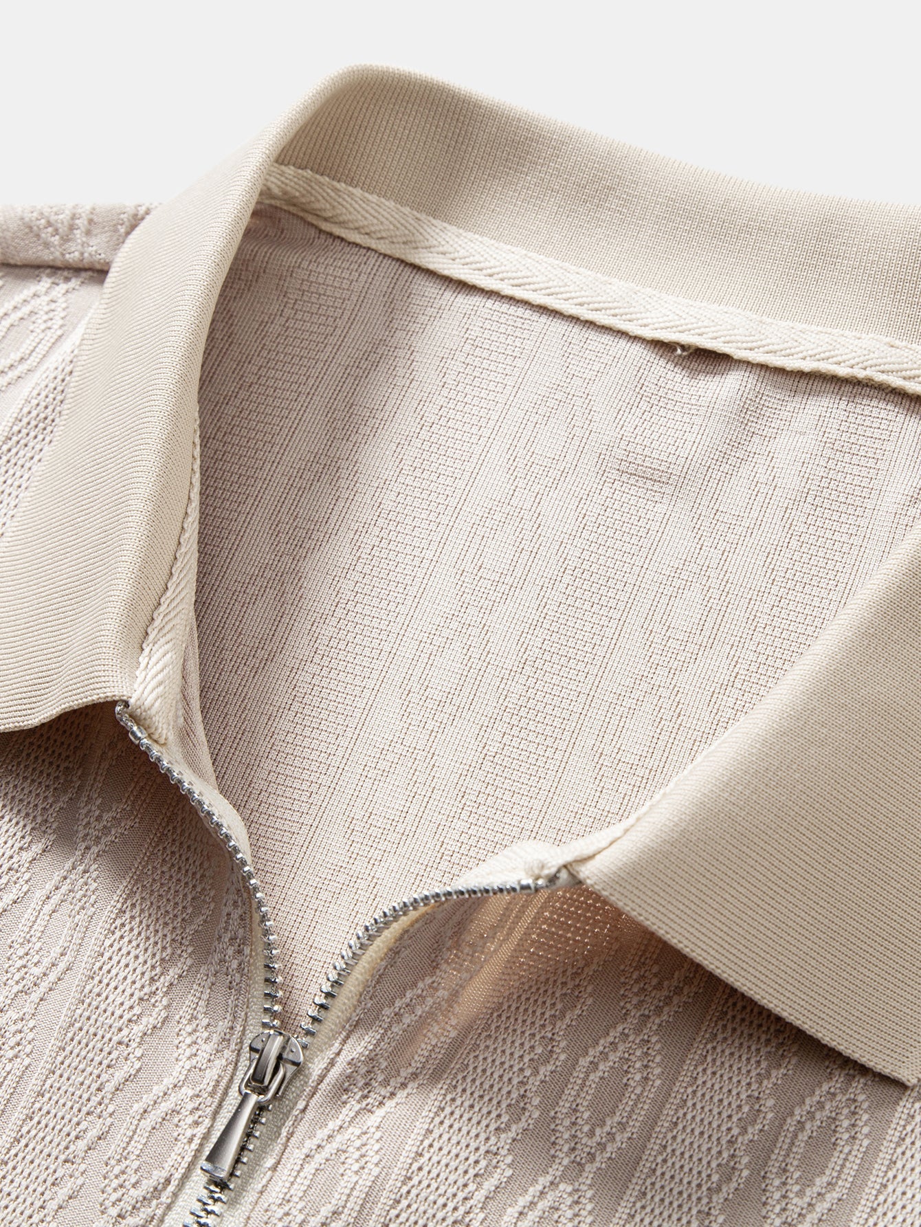 Two Tone Twisted Jacquard Zipper Knit Polo