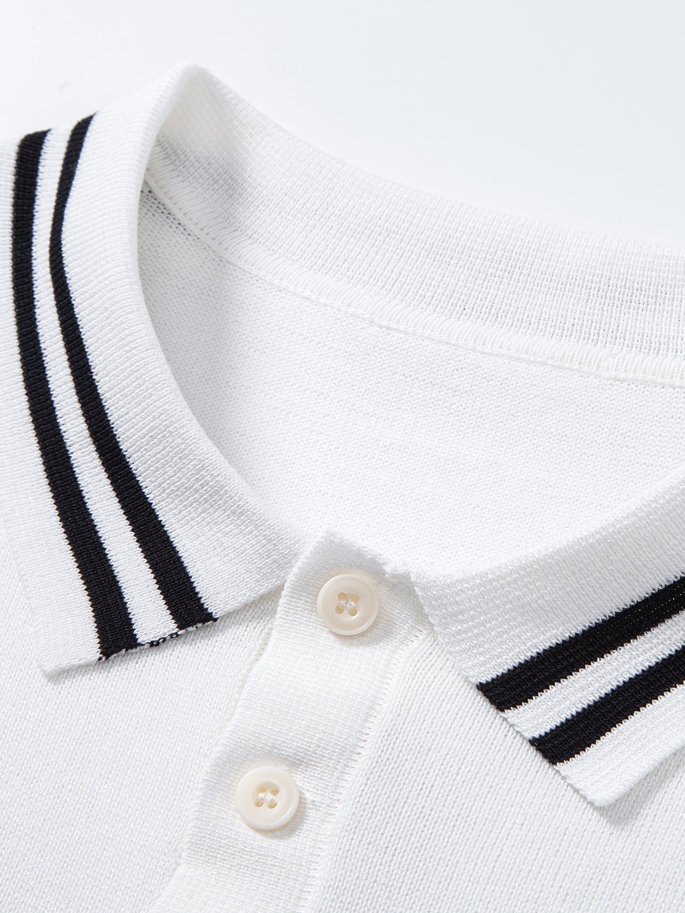 Contrast Trim Twisted Jacquard Knit Polo & Slim Fit Tapered Trousers